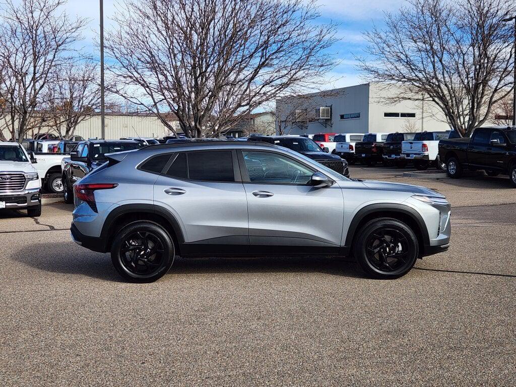 used 2025 Chevrolet Trax car, priced at $20,999