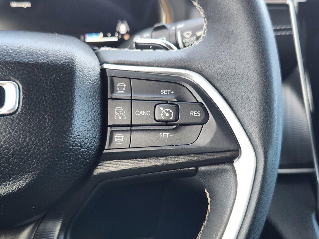 used 2024 Jeep Grand Cherokee L car, priced at $31,999