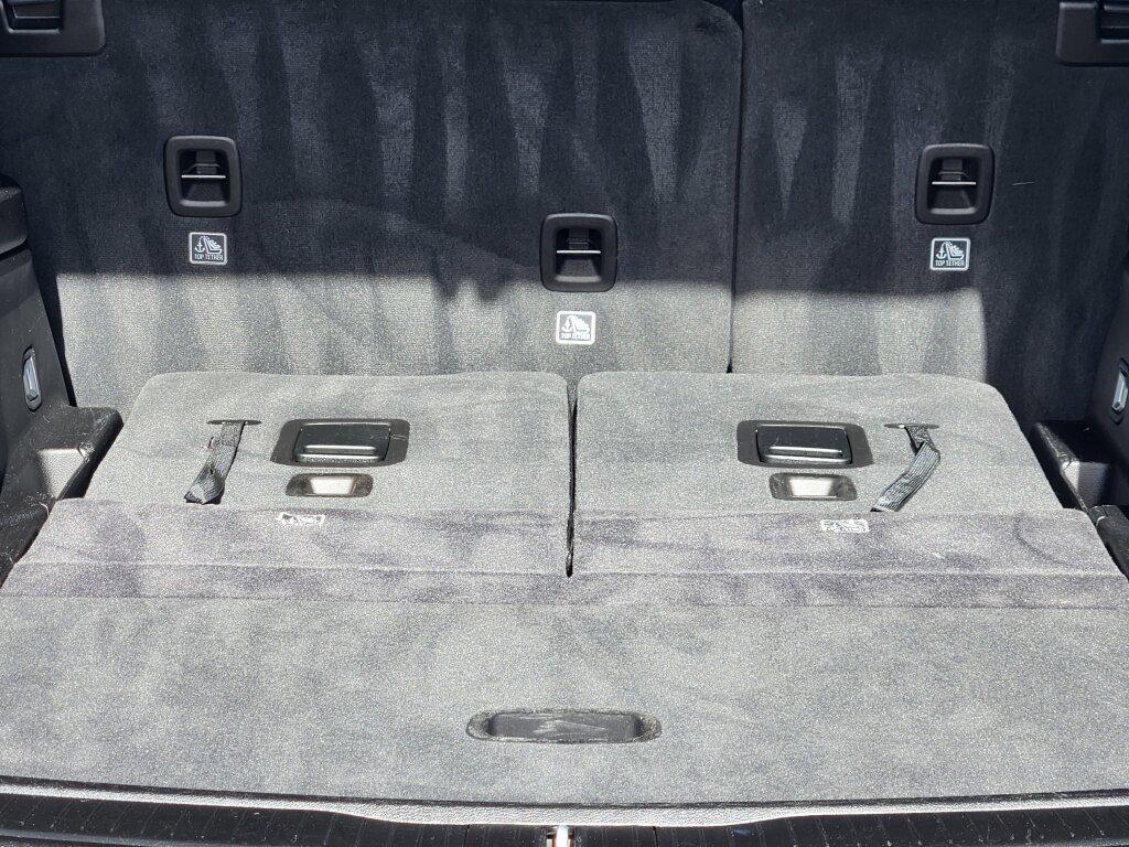 used 2024 Jeep Grand Cherokee L car, priced at $31,999