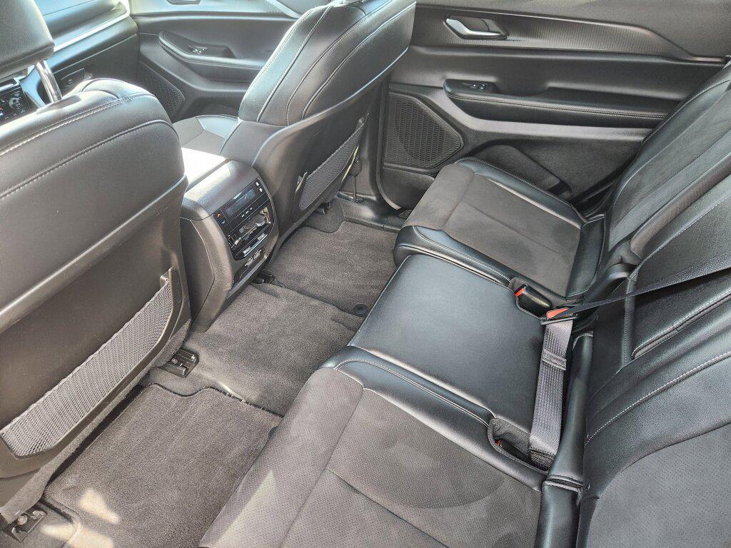 used 2024 Jeep Grand Cherokee L car, priced at $31,999