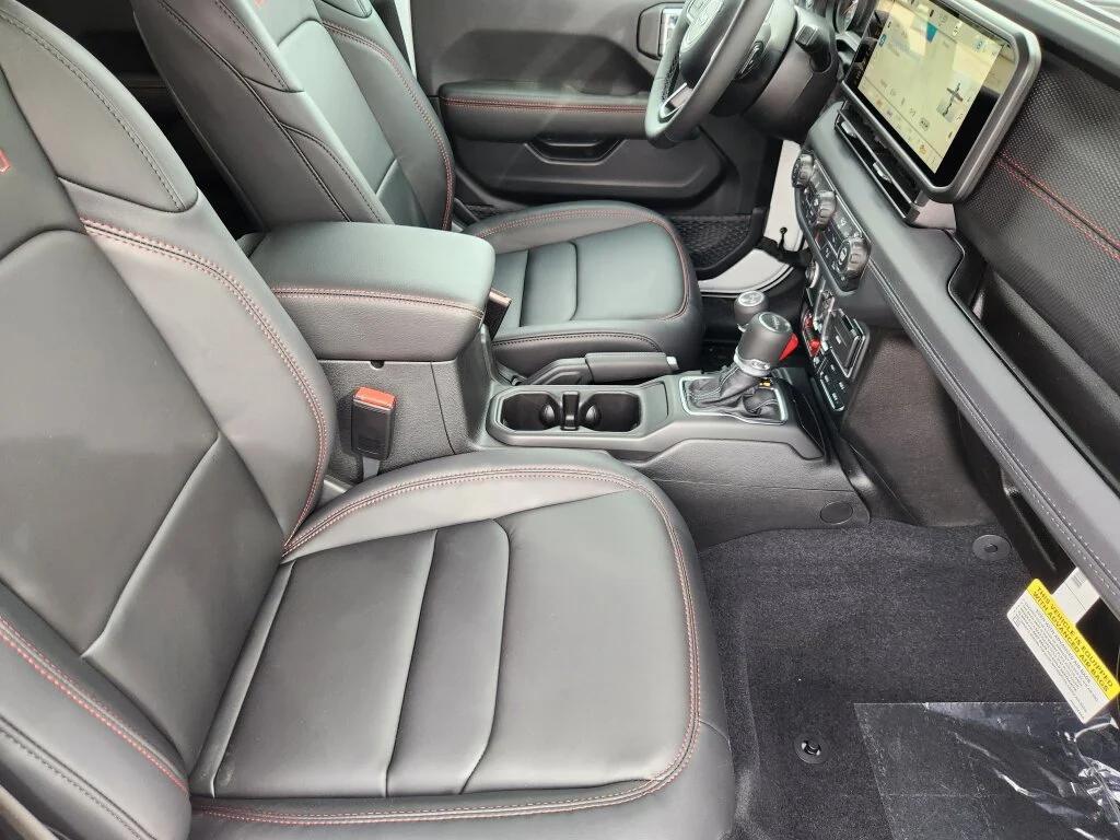 new 2026 Jeep Gladiator car, priced at $59,689