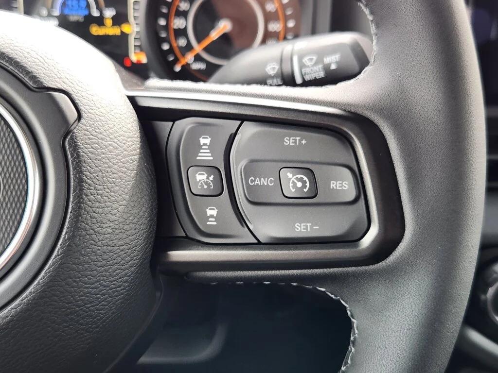 new 2026 Jeep Gladiator car, priced at $59,689