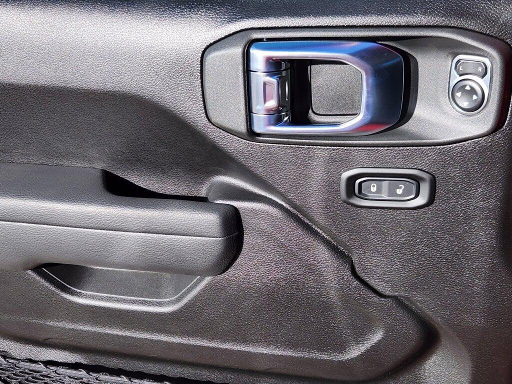 new 2026 Jeep Wrangler car, priced at $55,354