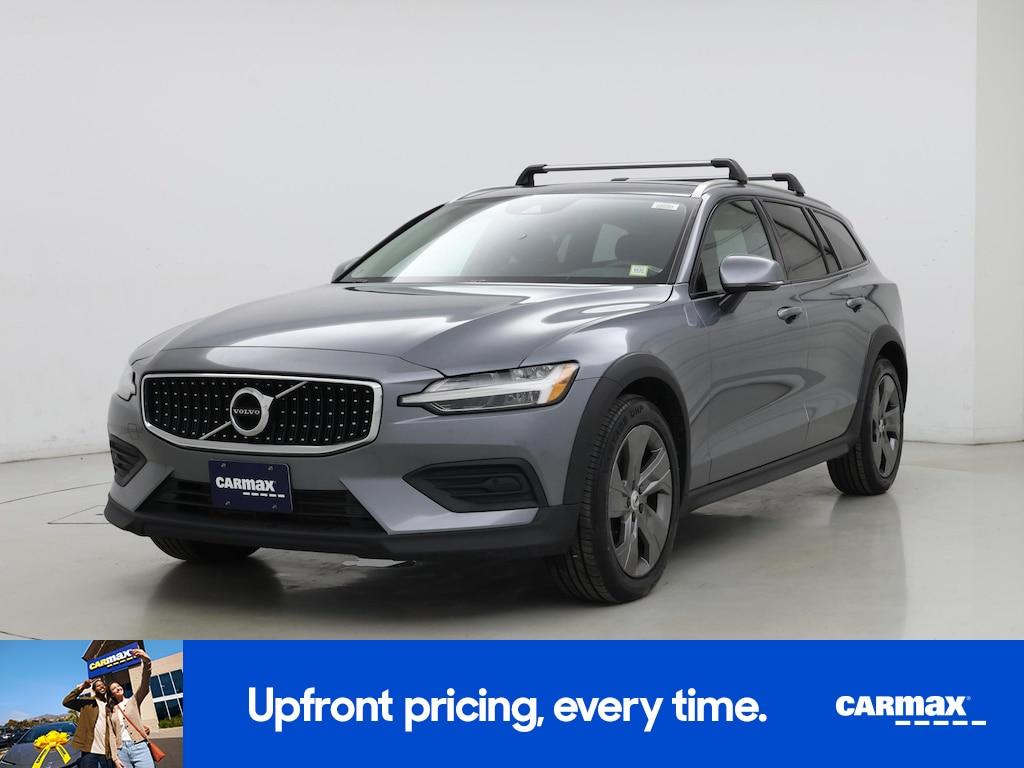 used 2020 Volvo V60 Cross Country car, priced at $21,998