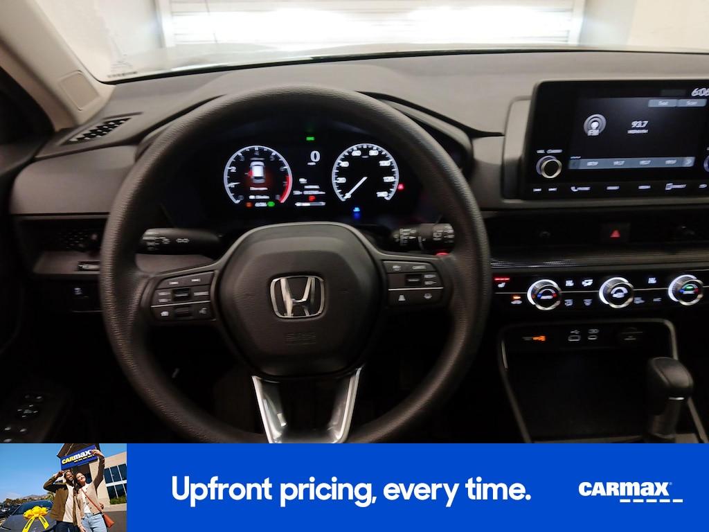 used 2025 Honda CR-V car, priced at $31,998