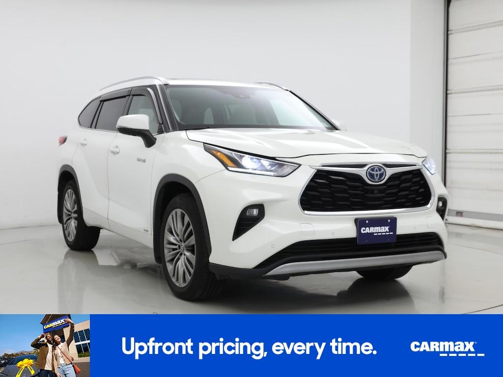 used 2021 Toyota Highlander Hybrid car, priced at $40,998