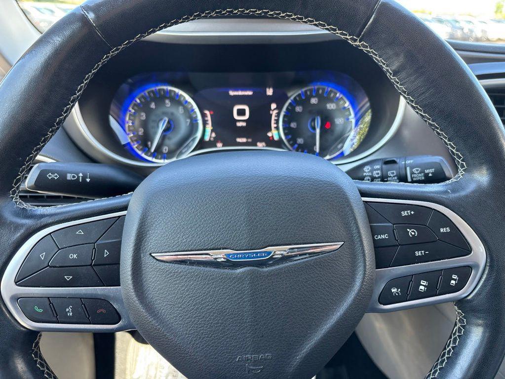 used 2020 Chrysler Pacifica car, priced at $19,147