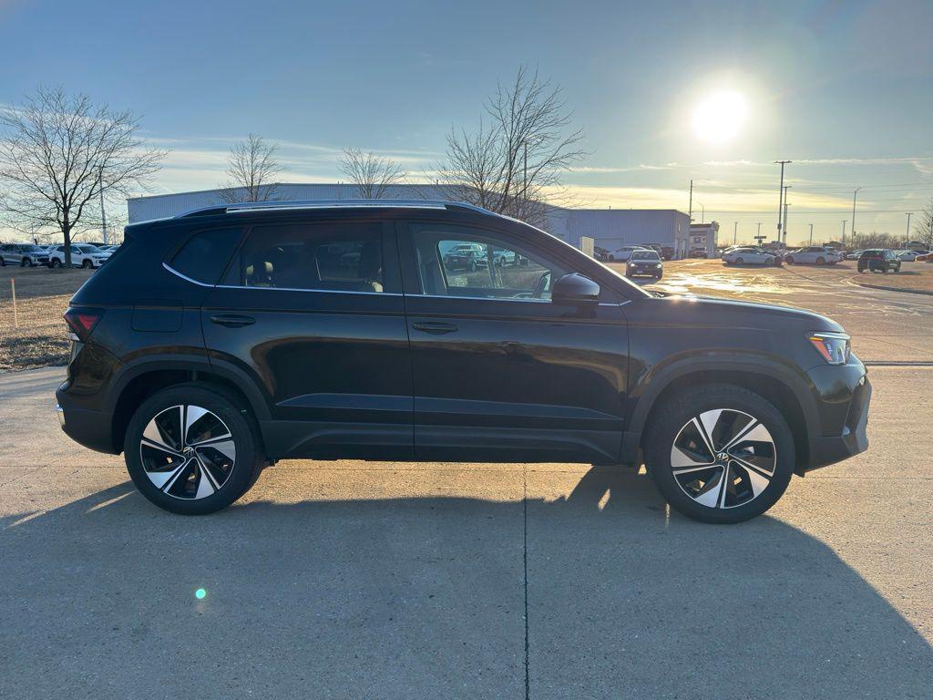 new 2026 Volkswagen Taos car, priced at $32,946