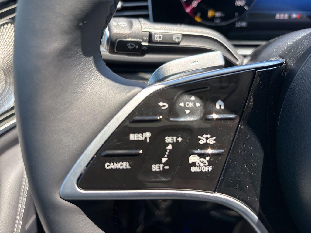 new 2026 Mercedes-Benz GLE 450 car, priced at $93,318