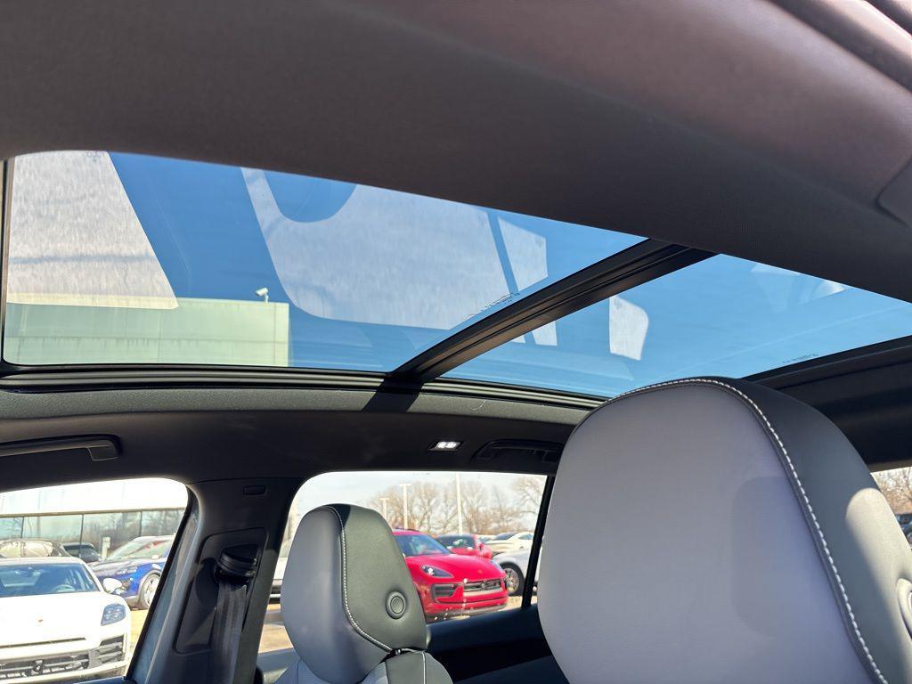 new 2026 Volkswagen Tiguan car, priced at $38,897