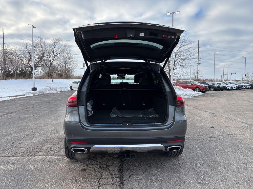 used 2025 Mercedes-Benz GLE 450 car, priced at $65,321