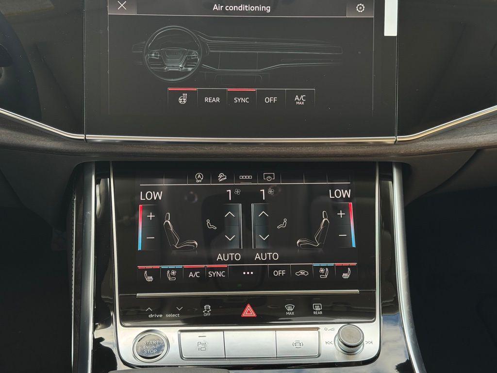 new 2025 Audi Q7 car, priced at $68,259