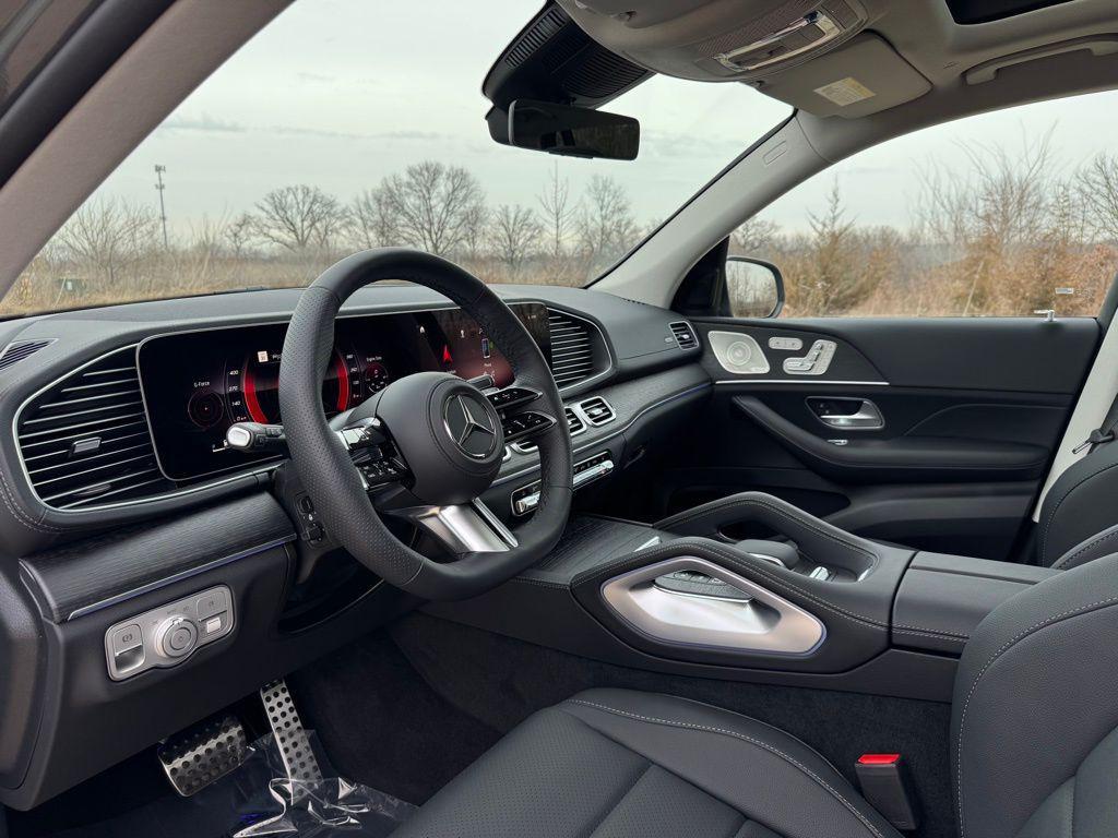 new 2026 Mercedes-Benz GLS 450 car, priced at $97,333