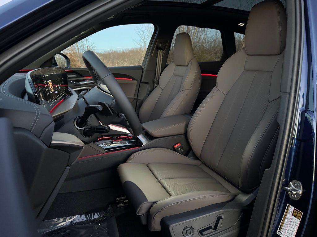 new 2025 Audi Q5 car, priced at $60,763