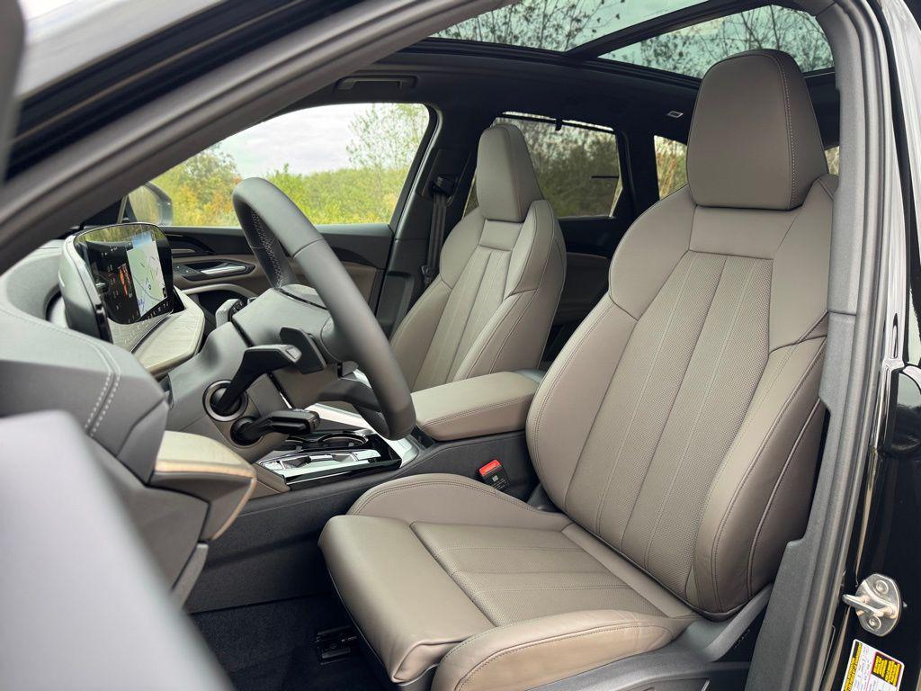 new 2025 Audi Q5 car, priced at $58,601