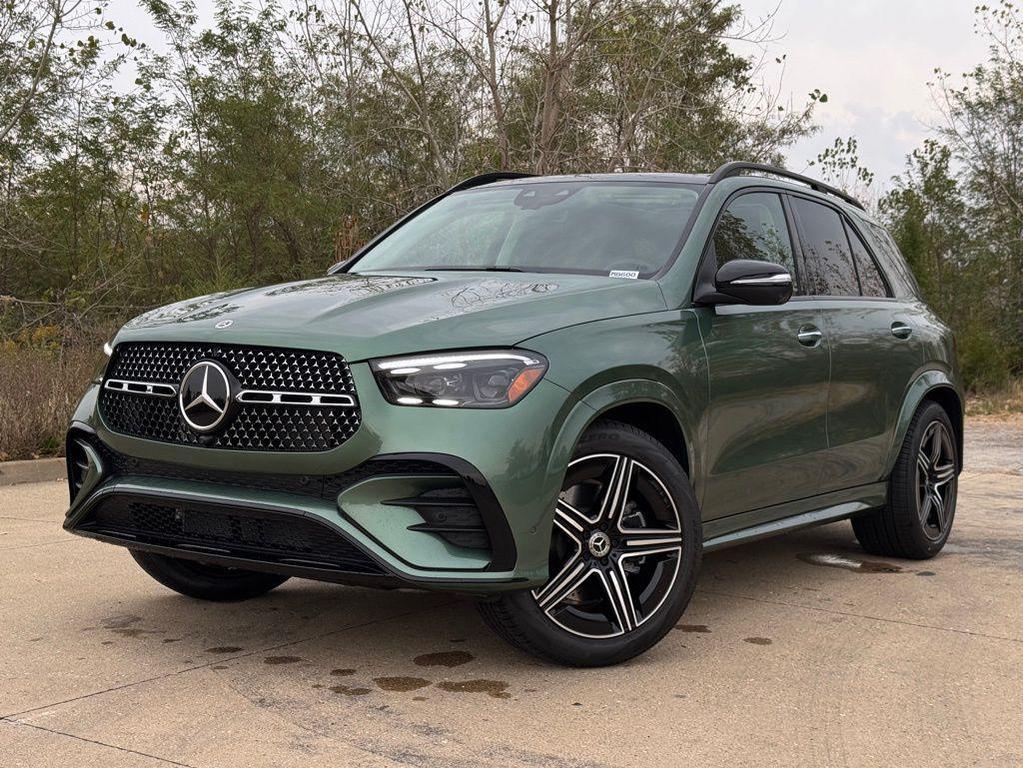 new 2026 Mercedes-Benz GLE 450 car, priced at $97,233