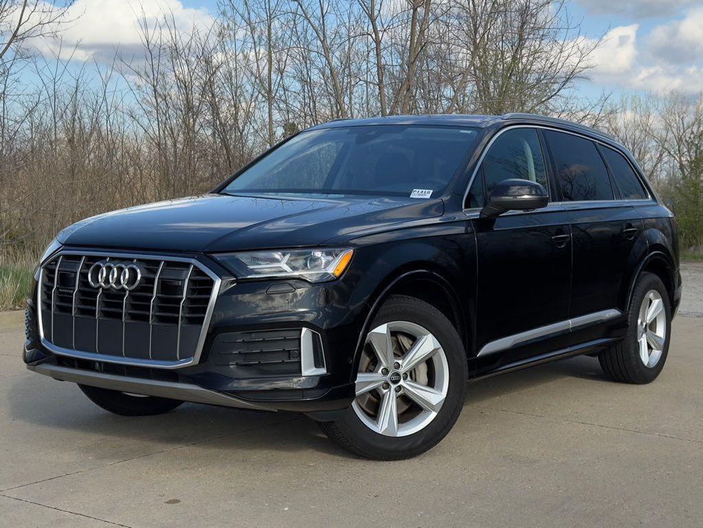 used 2023 Audi Q7 car, priced at $46,100