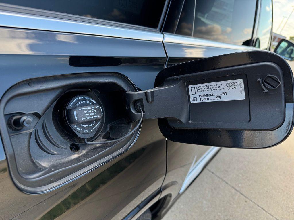 used 2023 Audi Q7 car, priced at $45,056