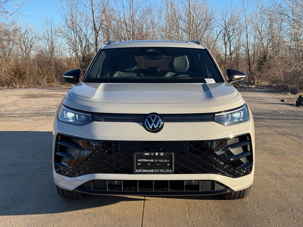 new 2026 Volkswagen Tiguan car, priced at $38,897