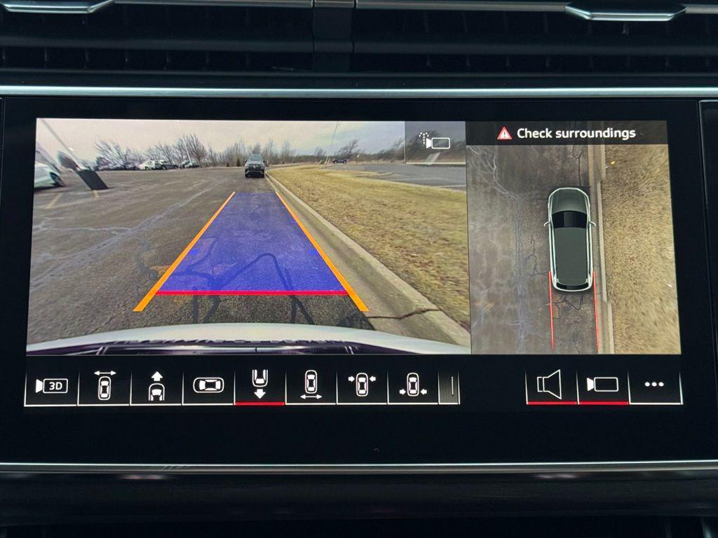 new 2026 Audi Q7 car, priced at $62,460