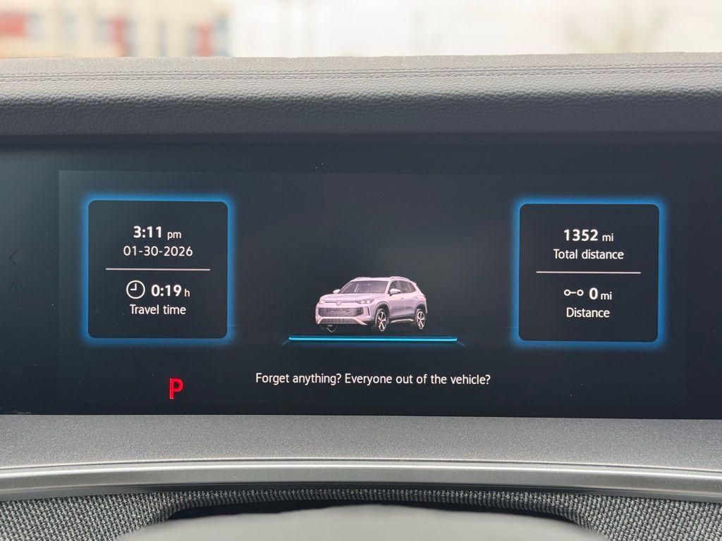 used 2025 Volkswagen Tiguan car, priced at $27,369