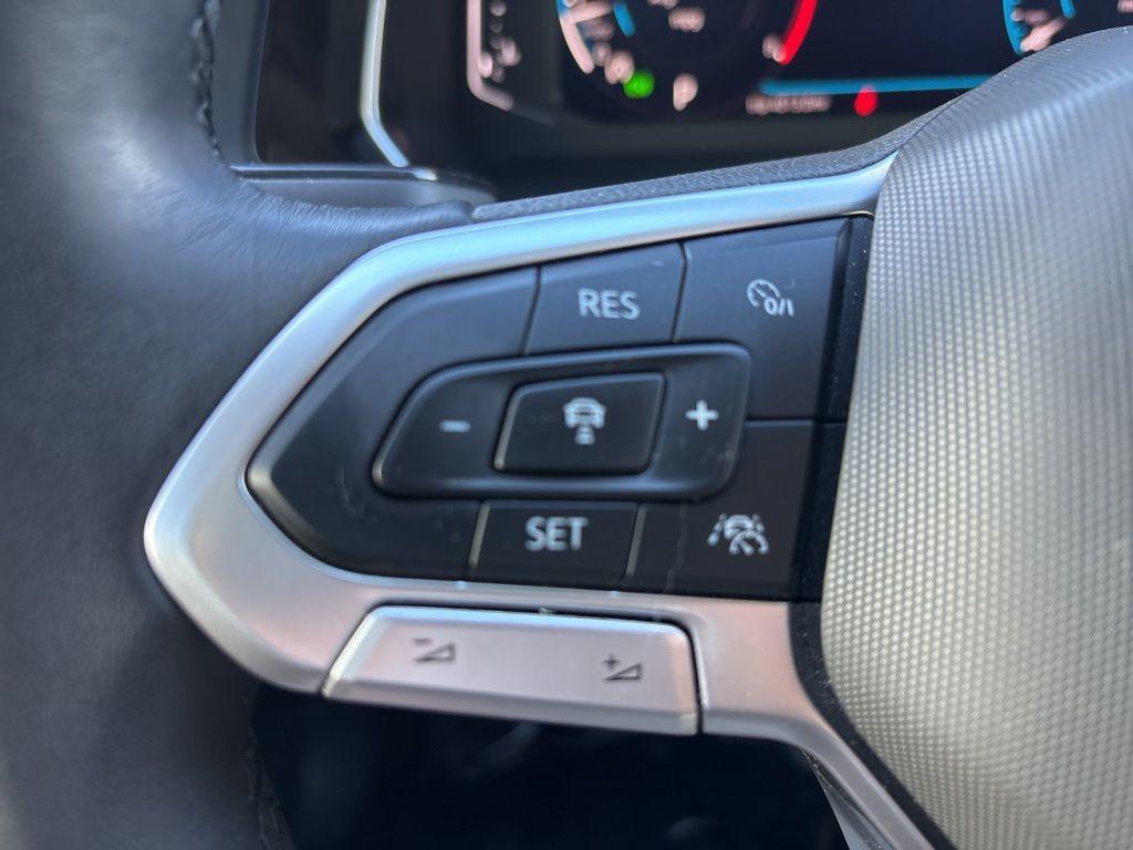 used 2024 Volkswagen Jetta car, priced at $23,126