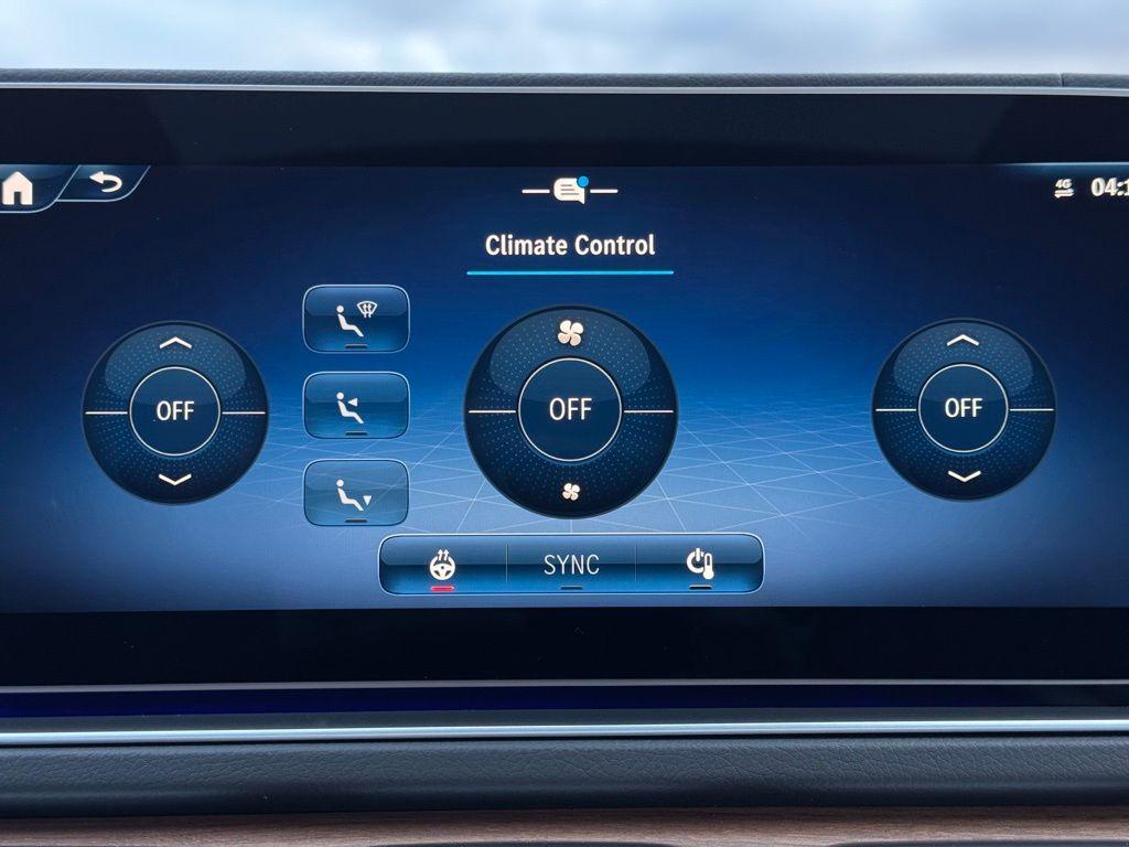 new 2026 Mercedes-Benz GLE 450 car, priced at $89,558