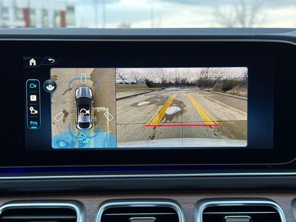 new 2026 Mercedes-Benz GLE 450 car, priced at $89,558