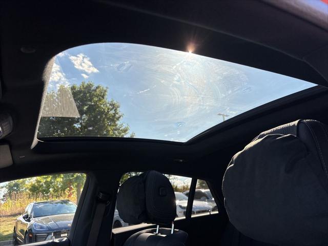 used 2025 Mercedes-Benz GLE 450 car, priced at $88,290