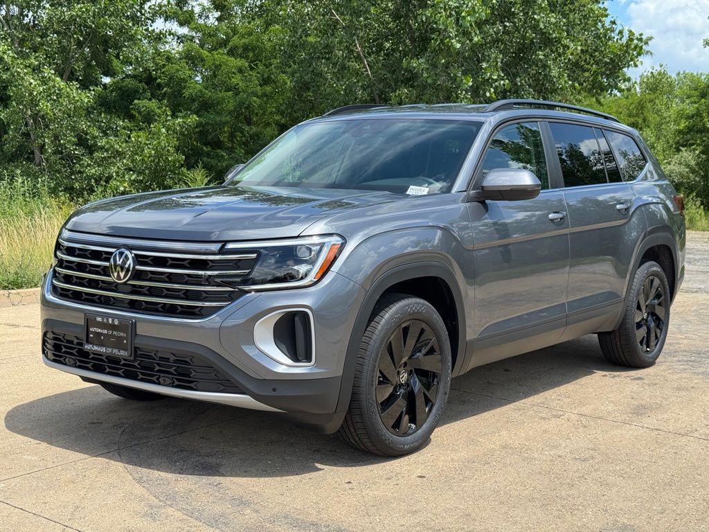 new 2025 Volkswagen Atlas car, priced at $40,341