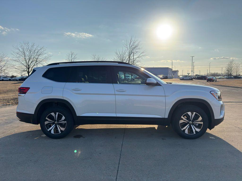 new 2026 Volkswagen Atlas car, priced at $40,699