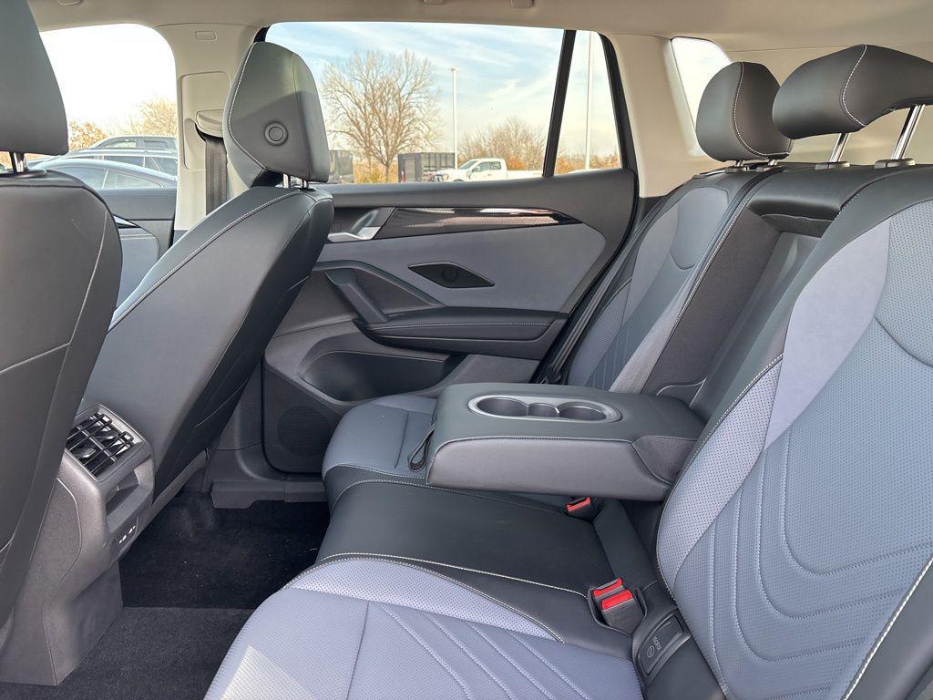 used 2025 Volkswagen Tiguan car, priced at $31,874