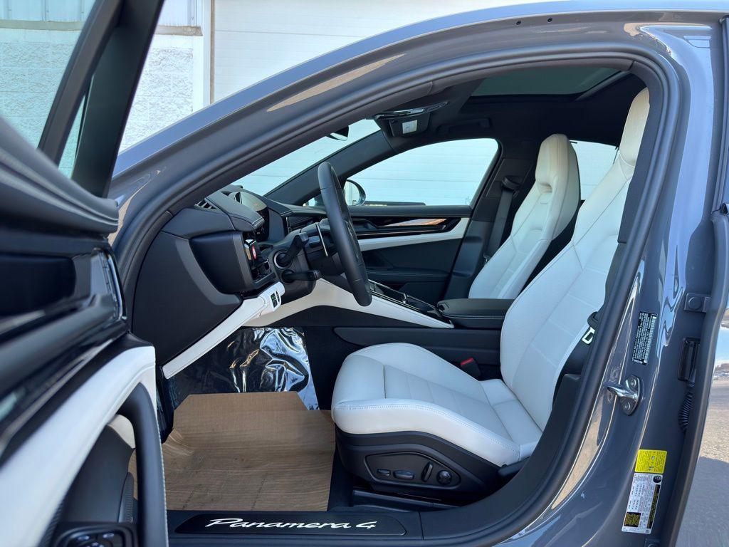 new 2026 Porsche Panamera car, priced at $158,380