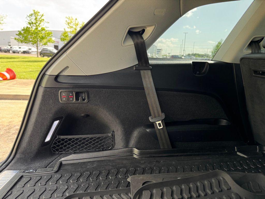 used 2022 Audi Q7 car, priced at $50,586