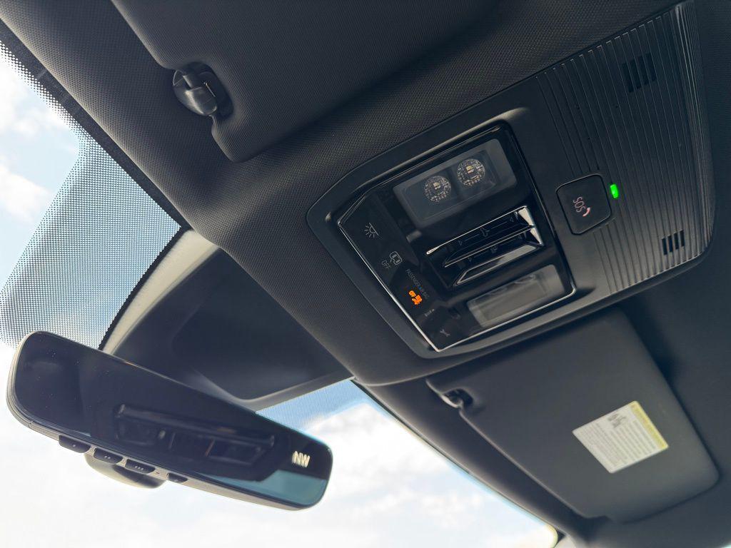 new 2026 Volkswagen Atlas Cross Sport car, priced at $44,888