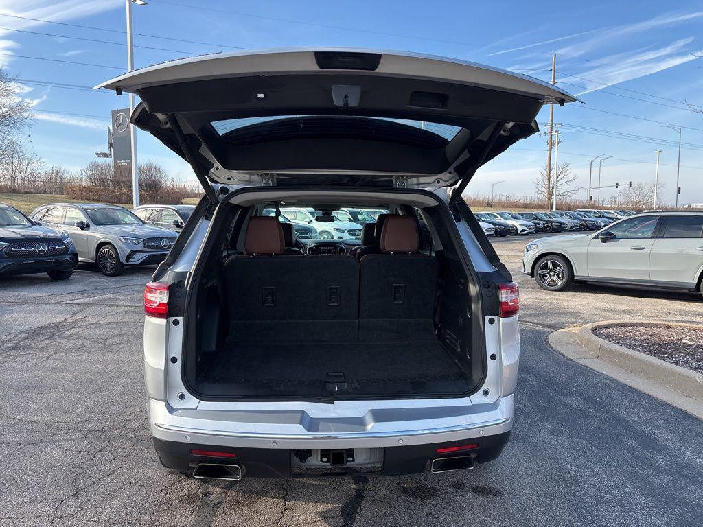 used 2018 Chevrolet Traverse car, priced at $17,373