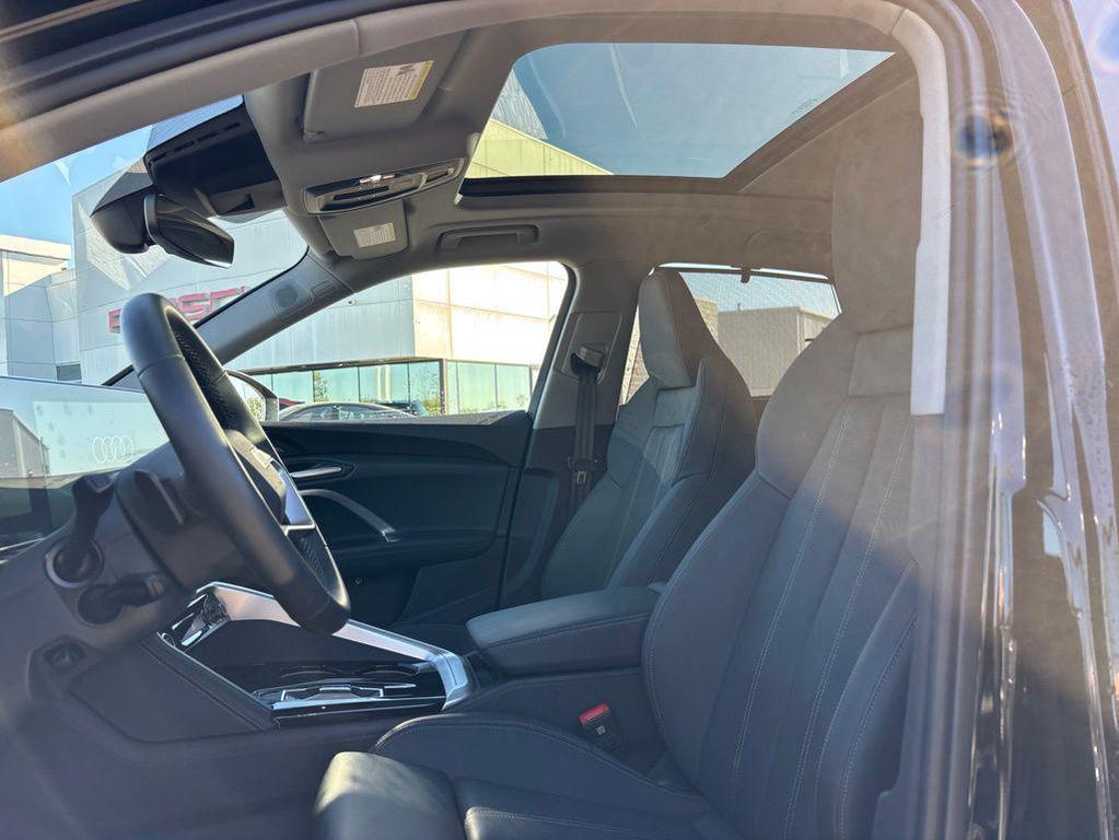 used 2025 Audi Q5 car