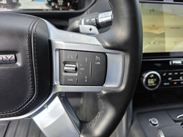 used 2022 Land Rover Discovery car, priced at $36,995