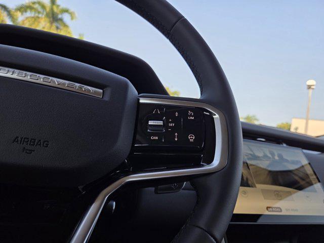 new 2025 Land Rover Discovery Sport car