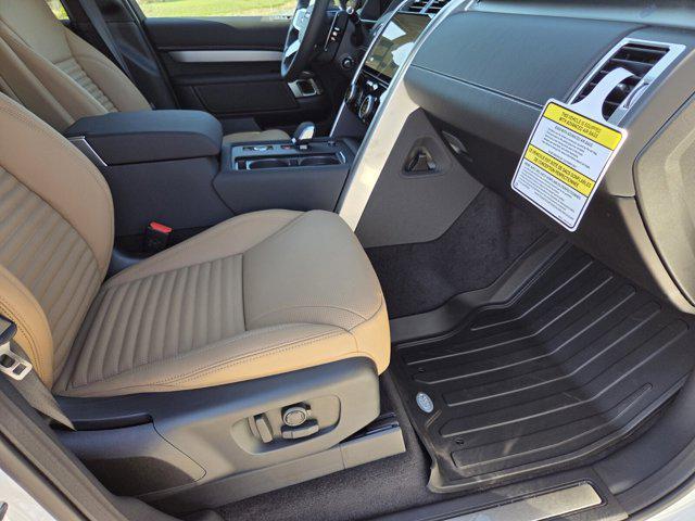 new 2026 Land Rover Discovery car, priced at $81,871