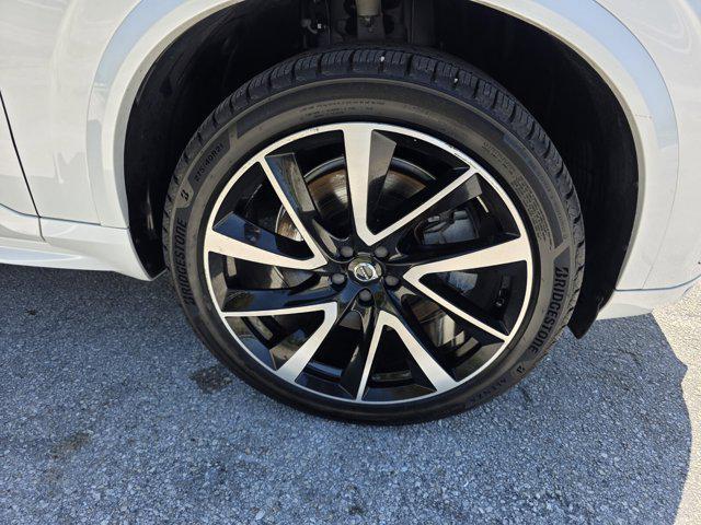 used 2022 Volvo XC90 Recharge Plug-In Hybrid car, priced at $37,779