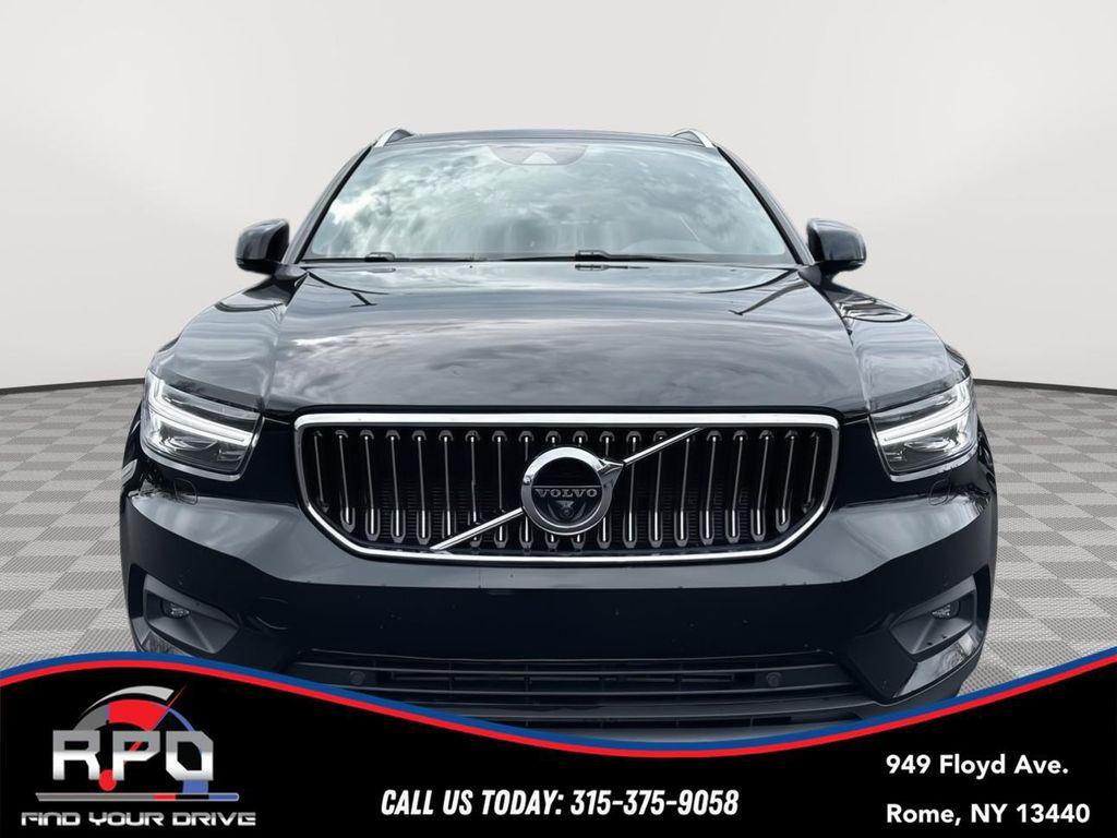 used 2021 Volvo XC40 car, priced at $21,106