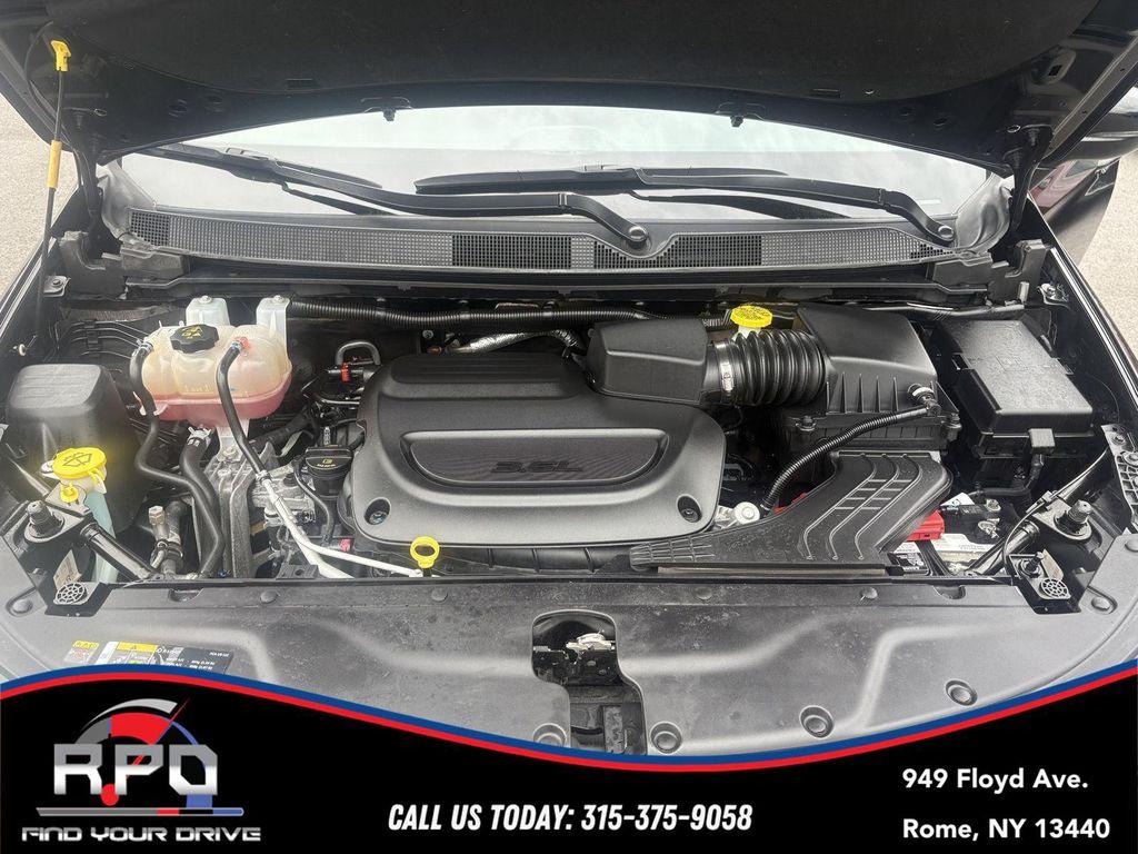 used 2024 Chrysler Pacifica car, priced at $27,794