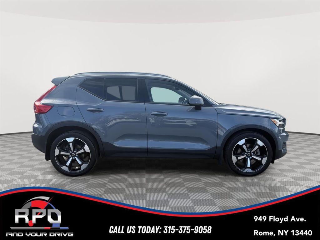 used 2020 Volvo XC40 car, priced at $19,890