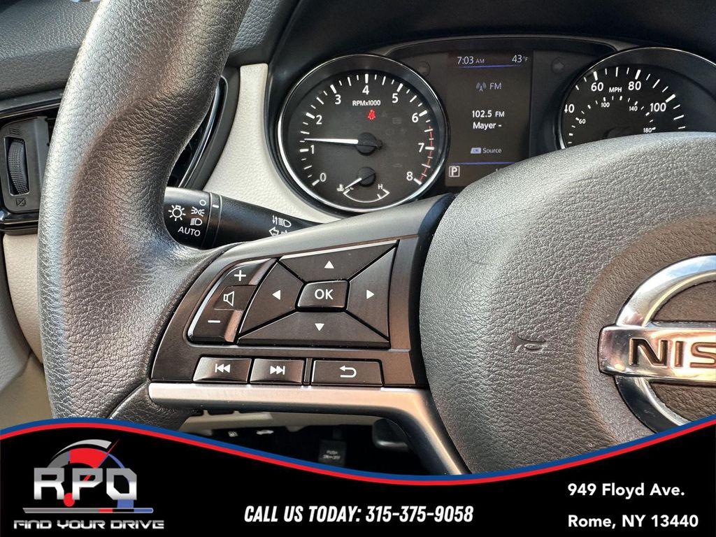 used 2020 Nissan Rogue Sport car, priced at $13,985