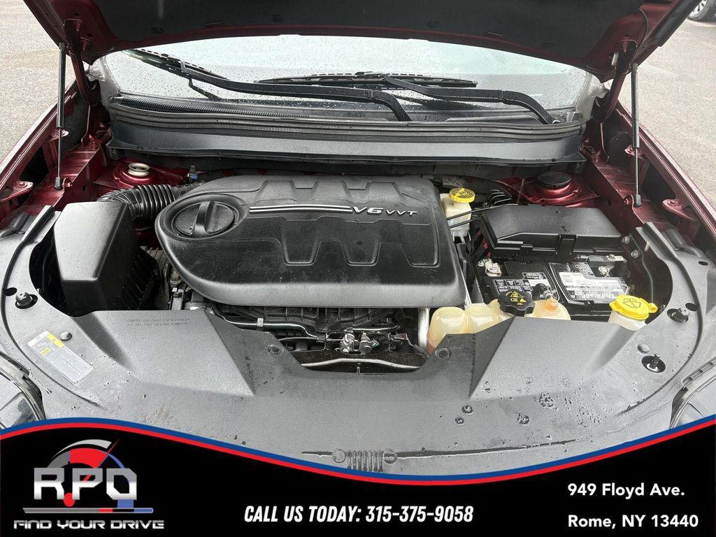 used 2019 Jeep Cherokee car, priced at $17,288