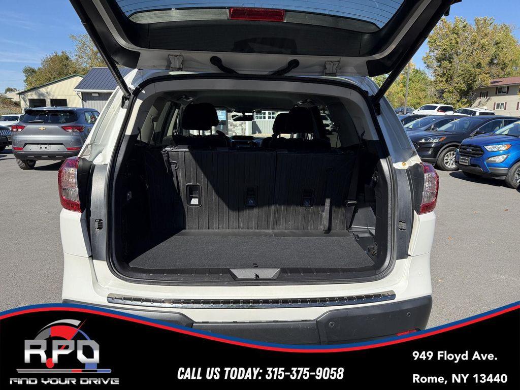 used 2022 Subaru Ascent car, priced at $25,895