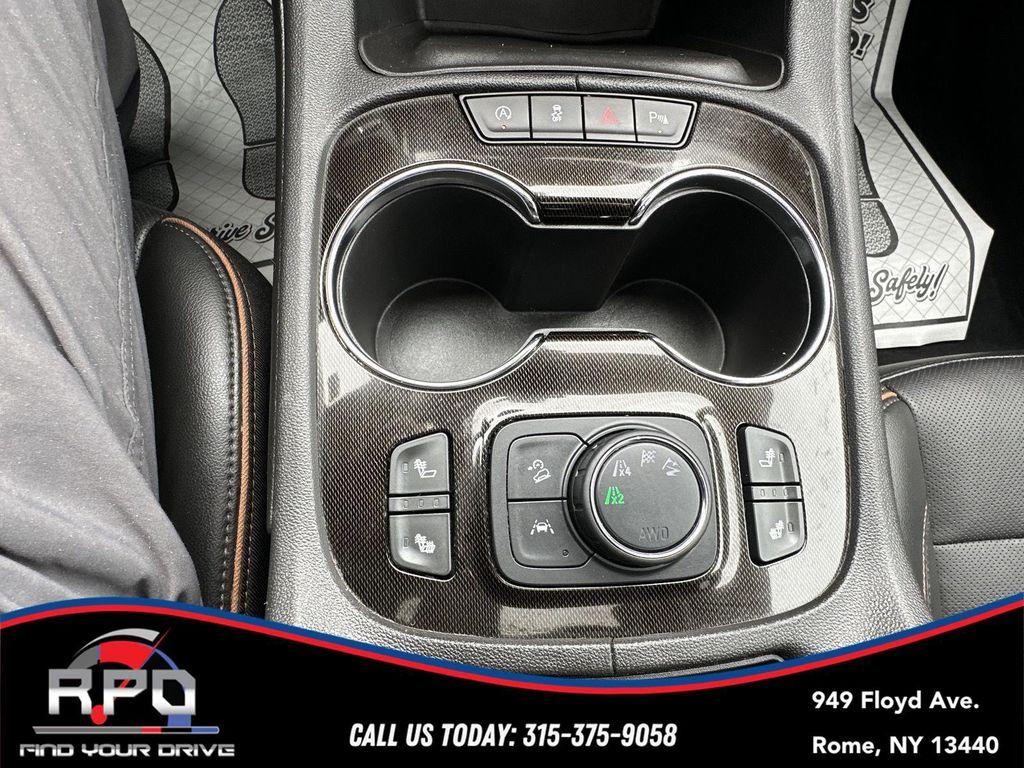 used 2021 GMC Acadia car, priced at $24,900
