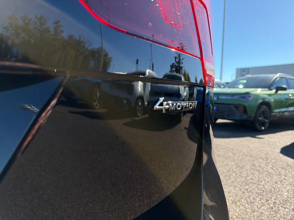 used 2024 Volkswagen Tiguan car, priced at $28,999