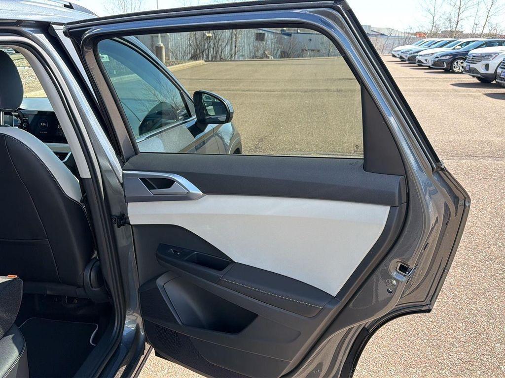 new 2026 Volkswagen Taos car, priced at $33,491